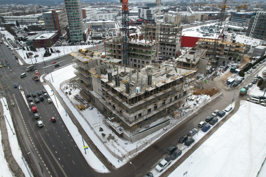 P 70 Verslo centras (Žirmūnų g. 70E) - Office center - construction photos