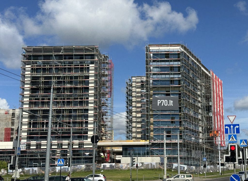 P 70 Verslo centras (Žirmūnų g. 70E) - Office center - construction photos