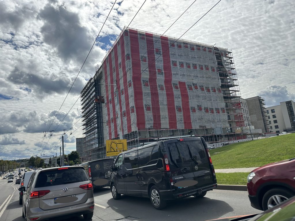 P 70 Verslo centras (Žirmūnų g. 70E) - Office center - construction photos