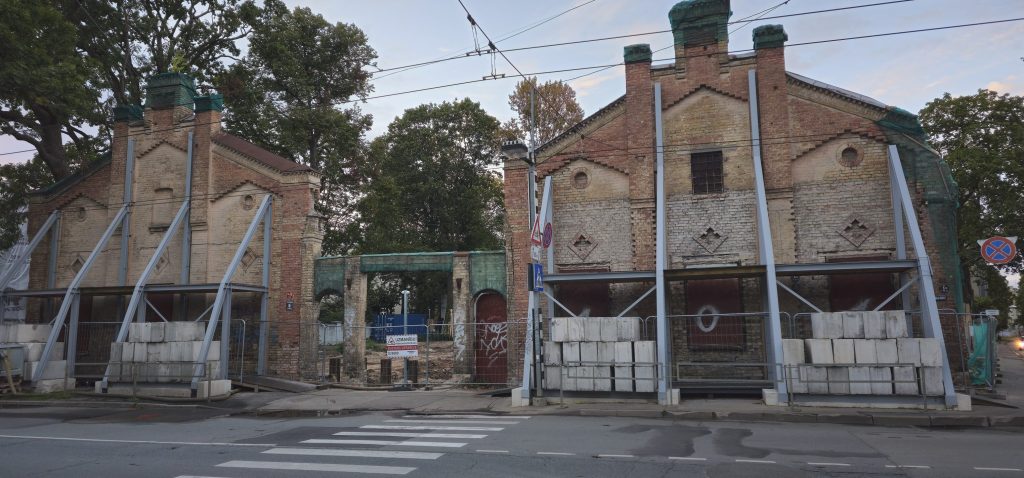 KRASSKY HQ - Zīda Fabrika (Aristida Briāna iela 5) - Showroom / Service center - construction photos