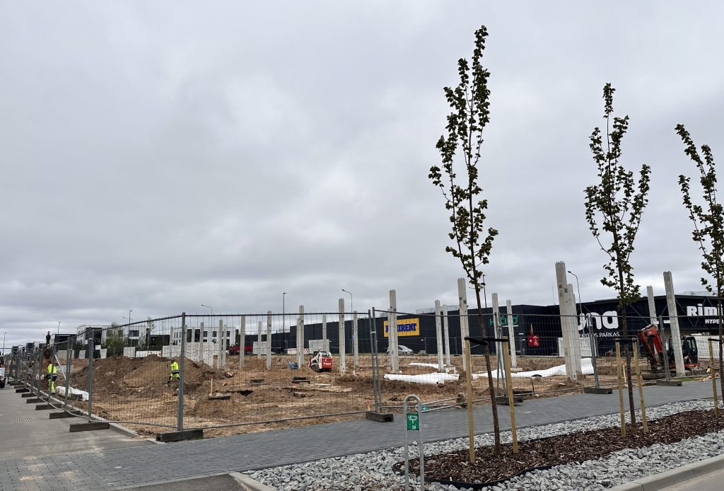 Dangeručio g. 2, 4 (Dangeručio g. 2, 4) - Shopping center - construction photos