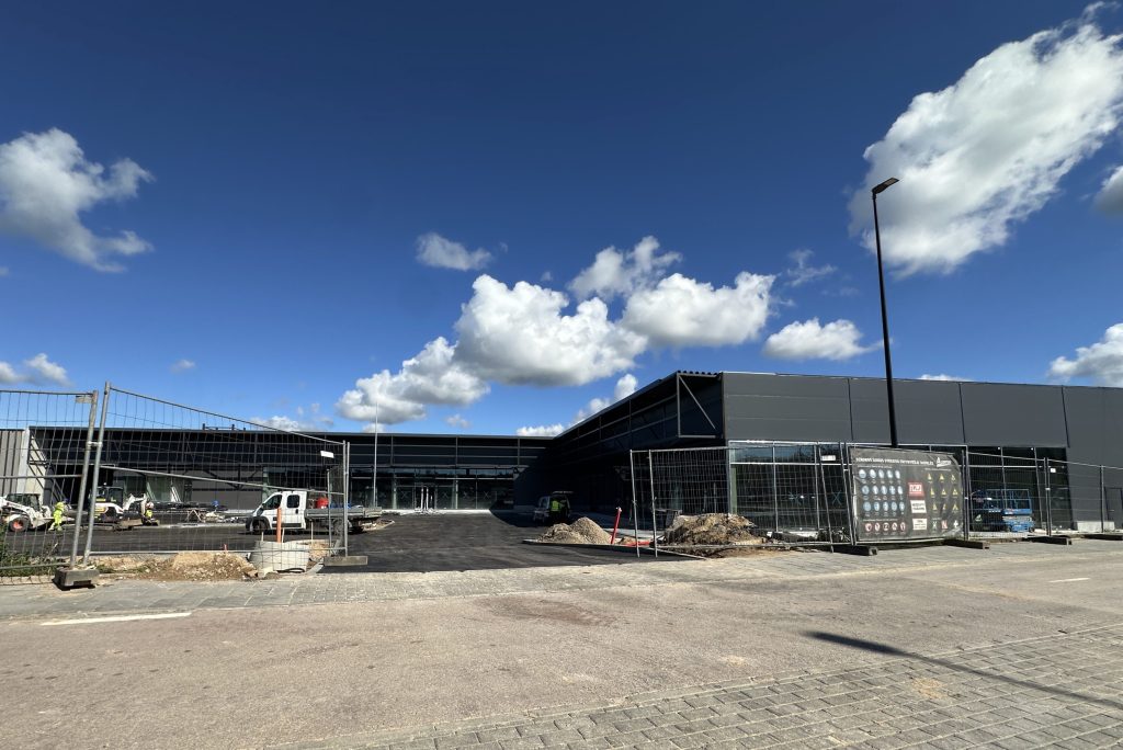 Dangeručio g. 2, 4 (Dangeručio g. 2, 4) - Shopping center - construction photos