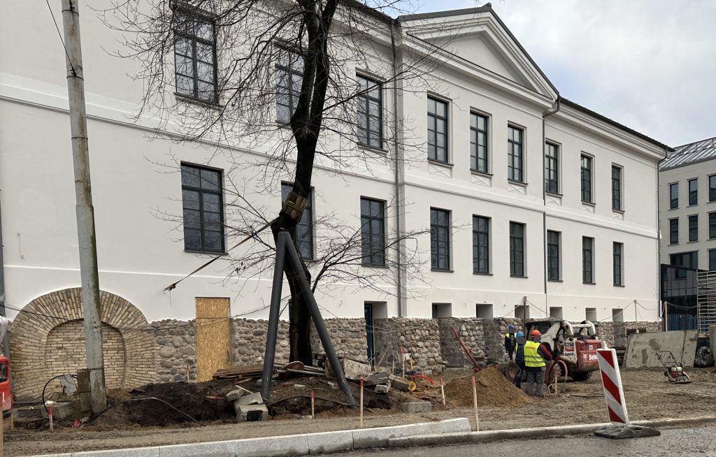 J. Tumo-Vaižganto g., A. Goštauto g., Vasario 16-osios g. (J. Tumo-Vaižganto g., A. Goštauto g., Vasario 16-osios g.) - Jalgrattatee, Tänav - ehituse fotod