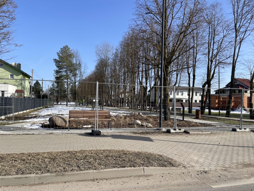 Liepų alėja tarp Vyčio Kryžiaus gatvės ir Garliavos plento (Vyčio Kryžiaus g.,Garliavos pl.) - Parkas - statybų nuotraukos