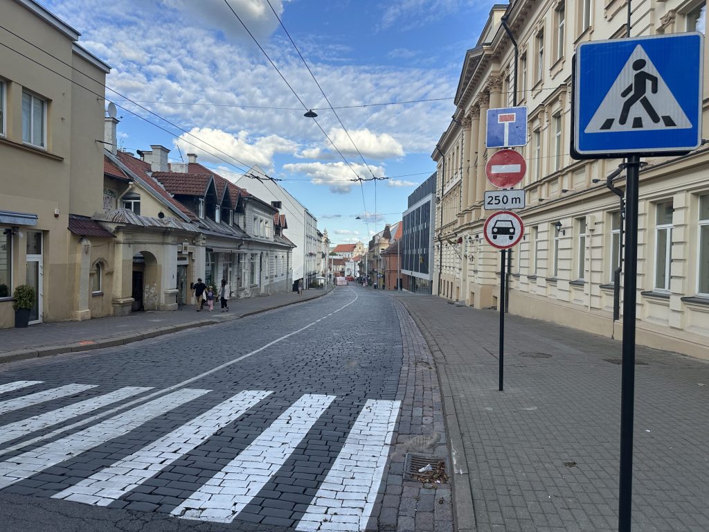 Basanavičiaus g. tarp Mindaugo g. ir Pylimo g (J. Basanavičiaus g.) - Street - construction photos