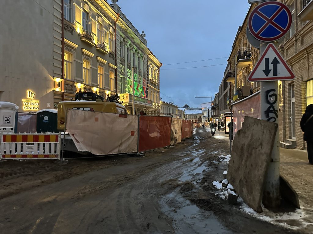 Basanavičiaus g. tarp Mindaugo g. ir Pylimo g (J. Basanavičiaus g.) - Street - construction photos