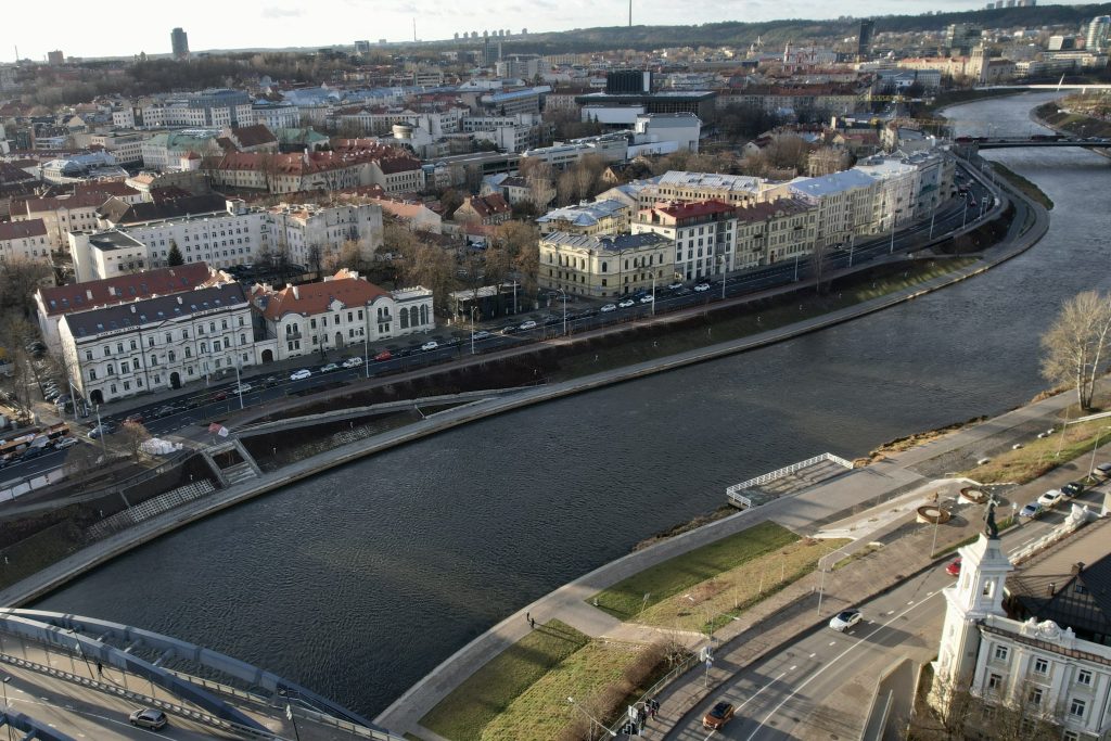 Neries kairiosios krantinės 2 etapas (Žygimantų g., Arsenalo g.) - Dviračių takas, Pakrantė - statybų nuotraukos