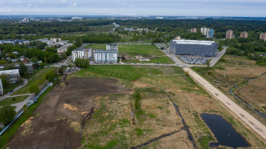Ezerparks 1. kārta (Rusova iela, Jumurdas iela, Talejas iela, Ungura iela) - Daugiabutis, Verslo centras - statybų nuotraukos
