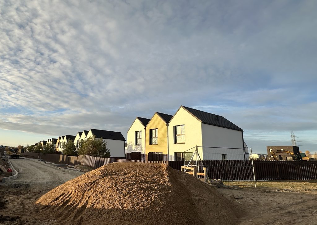 Sveiki! Kalnėnuose 2 etapas (Baskų g. 80) - Row housing - construction photos