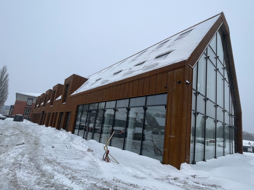 Sendvario dvaras Mokyklos 33 (Mokyklos g. 33) - Toitlustusasutus, Hotell, Büroohoone, Kaubanduskeskus - ehituse fotod