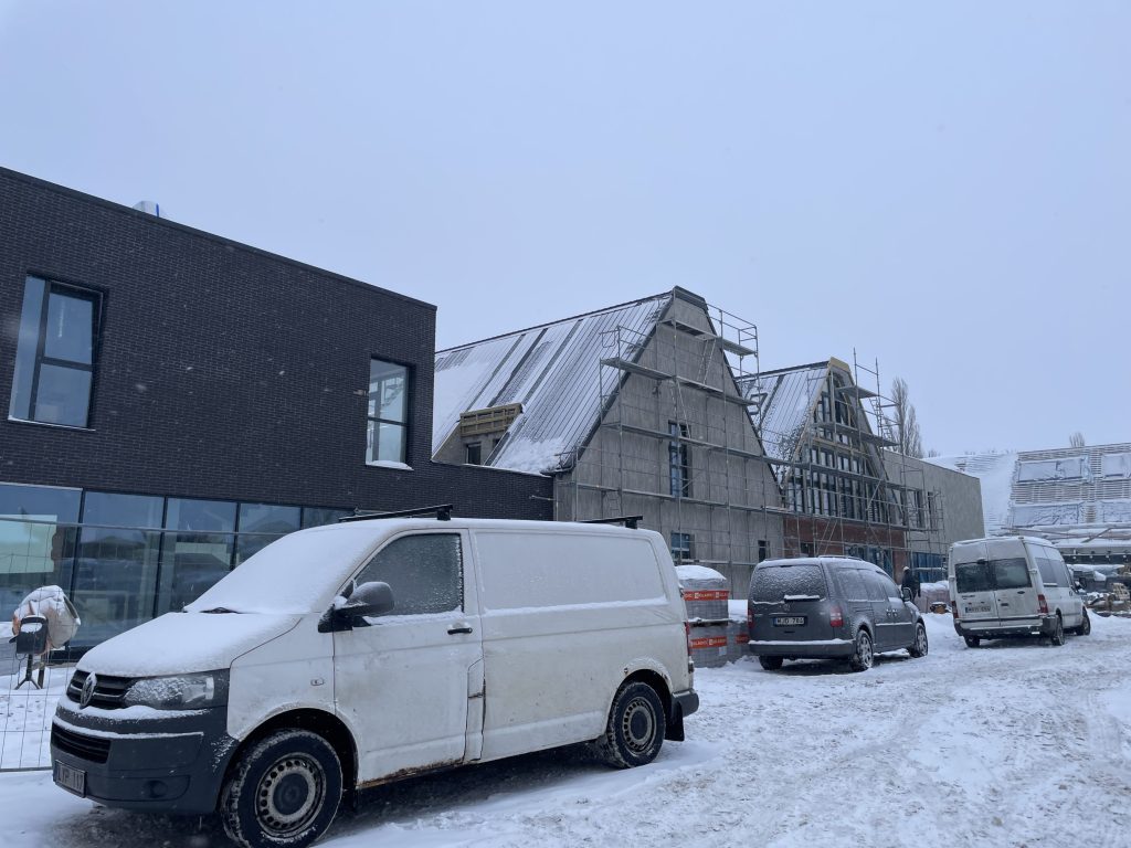 Sendvario dvaras Mokyklos 33 (Mokyklos g. 33) - Toitlustusasutus, Hotell, Büroohoone, Kaubanduskeskus - ehituse fotod