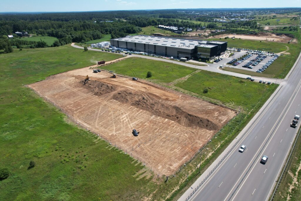 Septyni šeši (Alksnynų g. 4, Jadvygiškių k., Riešės sen.,) - Spordikeskus - ehituse fotod