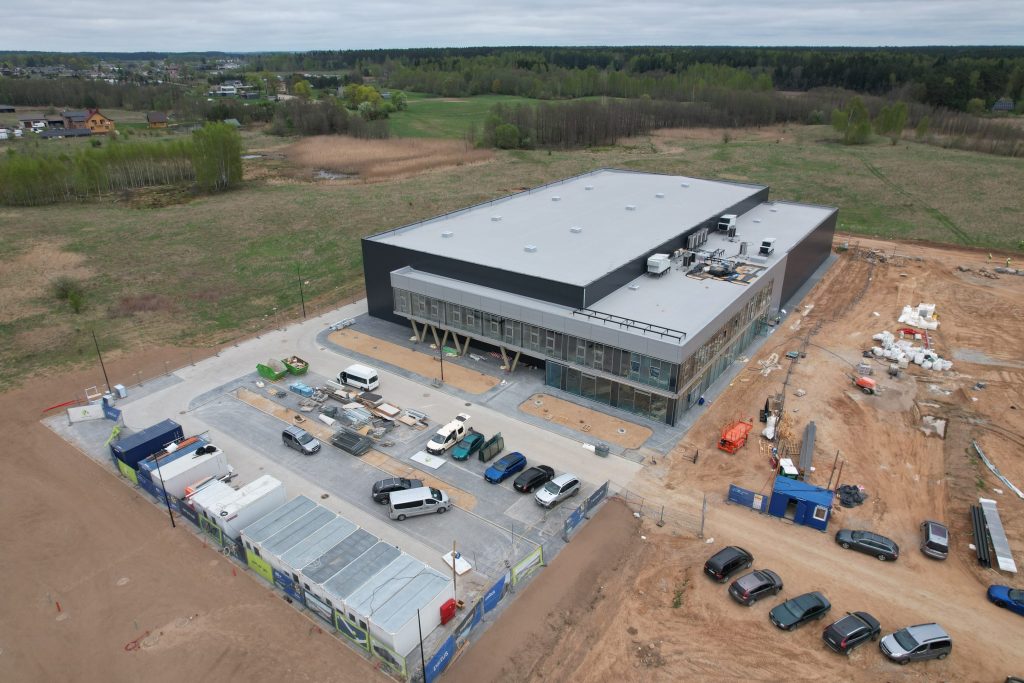 Septyni šeši (Alksnynų g. 4, Jadvygiškių k., Riešės sen.,) - Spordikeskus - ehituse fotod