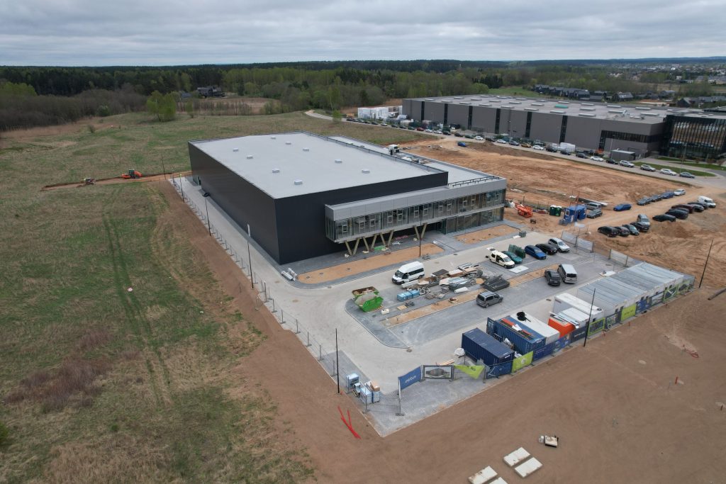 Septyni šeši (Alksnynų g. 4, Jadvygiškių k., Riešės sen.,) - Spordikeskus - ehituse fotod