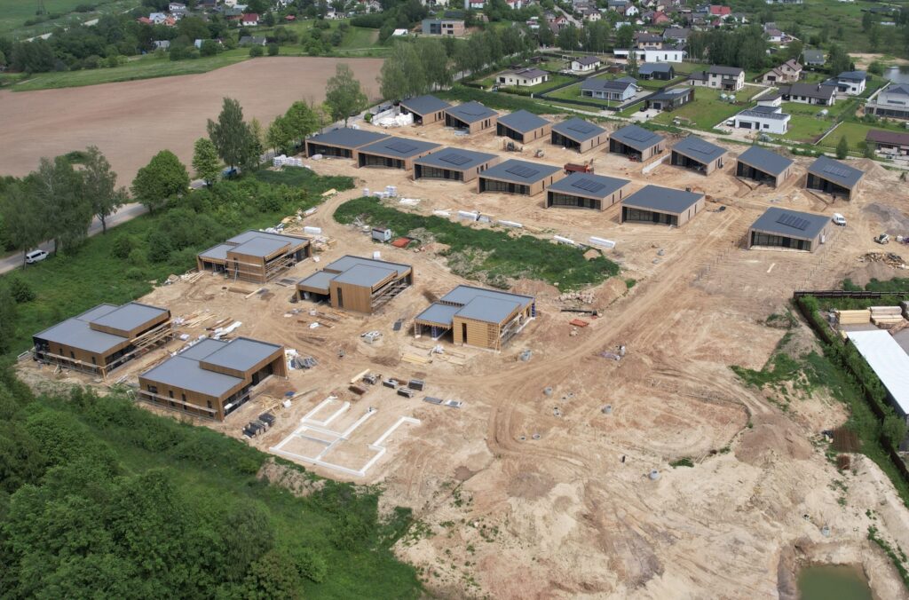 Home plus (Kolektyvo g. 33, 35, 37, 39, 41, 43, 45, 47, 49, 51, 53, 55, 57, 59, 61, 63, 67, 69, 71, 73, 75, 77, 79, 81, Nemėžis) - Private house community - construction photos