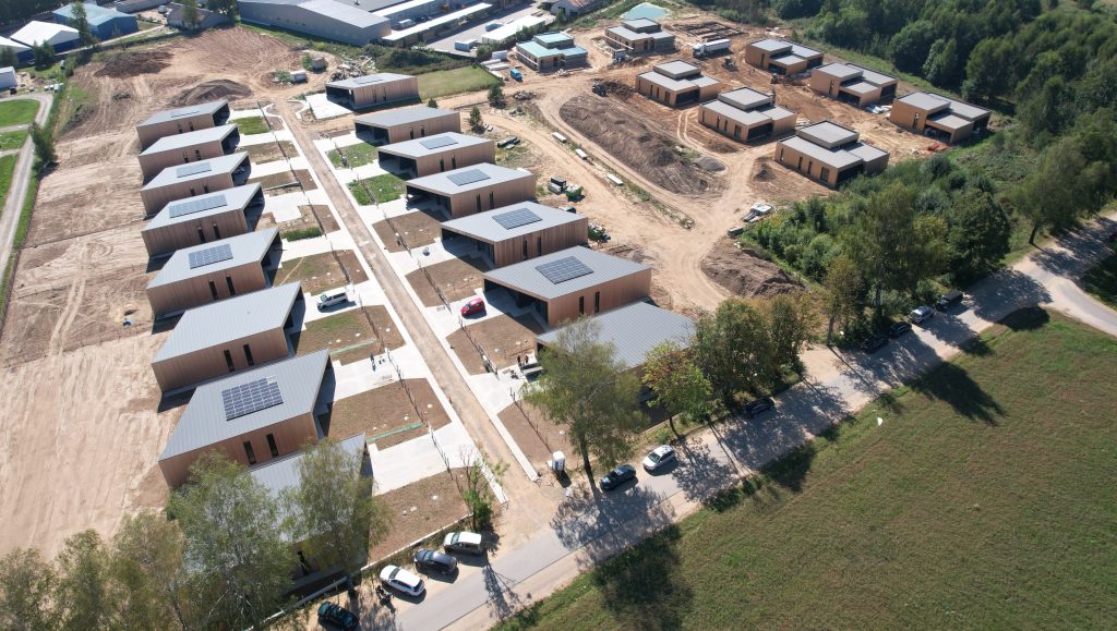 Home plus (Kolektyvo g. 33, 35, 37, 39, 41, 43, 45, 47, 49, 51, 53, 55, 57, 59, 61, 63, 67, 69, 71, 73, 75, 77, 79, 81, Nemėžis) - Private house community - construction photos