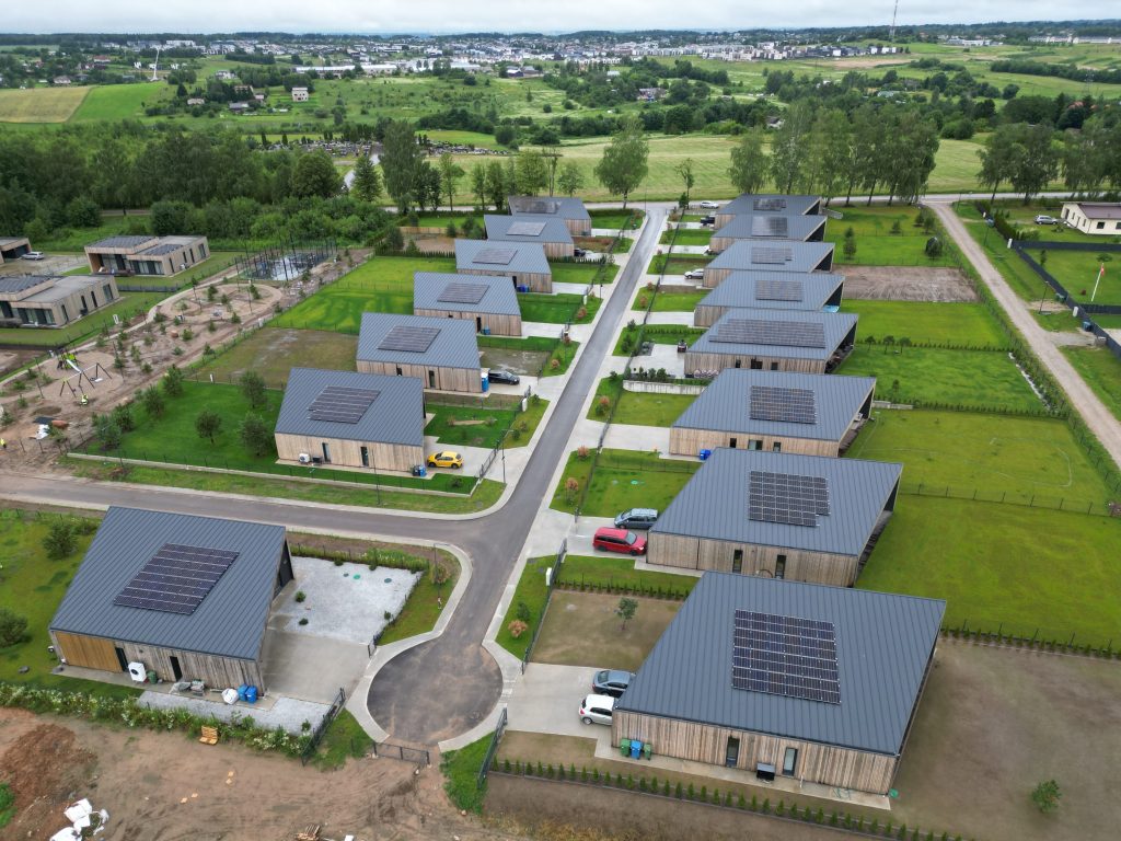 Home plus (Kolektyvo g. 33, 35, 37, 39, 41, 43, 45, 47, 49, 51, 53, 55, 57, 59, 61, 63, 67, 69, 71, 73, 75, 77, 79, 81, Nemėžis) - Private house community - construction photos