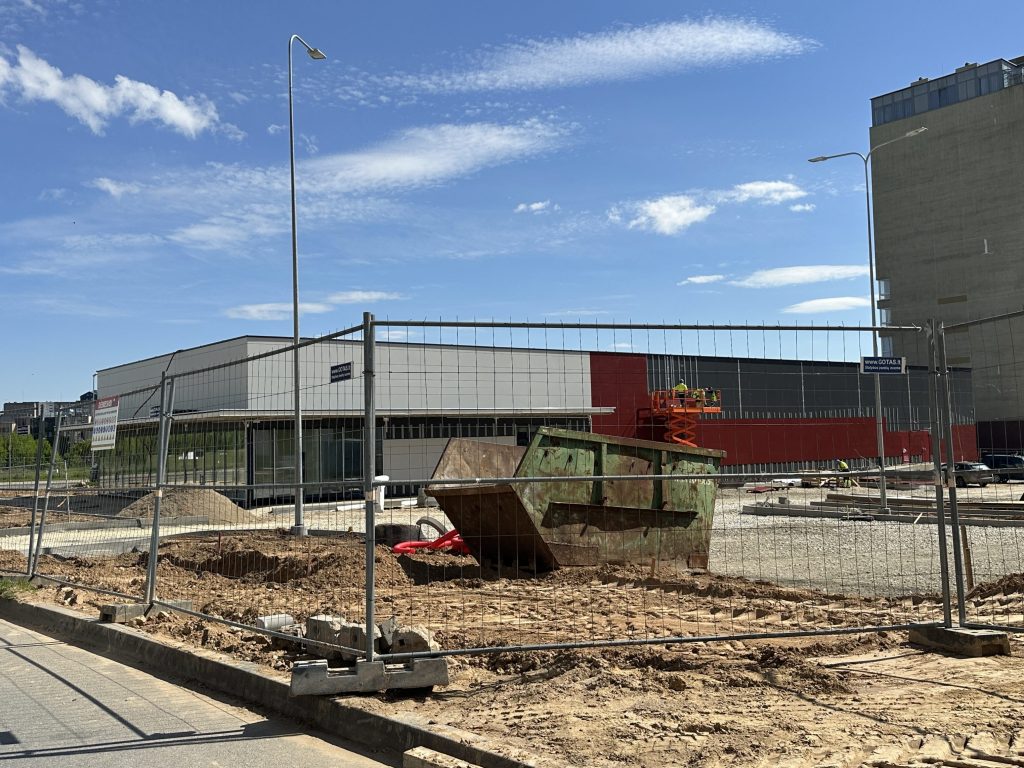 Šilas Girulių g. 2 (Girulių g. 2) - Food store - construction photos