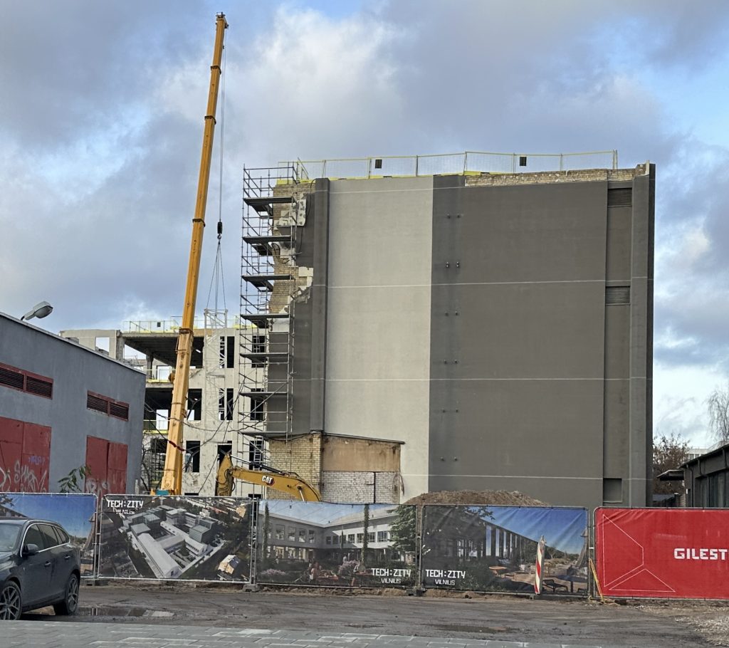 Tech Zity Lilium 1 etapas (Panerių g. 43) - Office center - construction photos