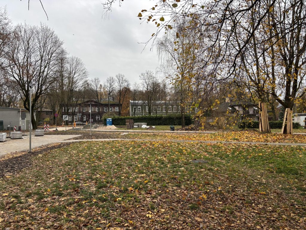 Velosipēdu ceļš Rīga - Babīte - Piņķi (Durbes iela, Jūrmalas gatve, Kurzemes prospekts, Bebru iela, Anniņmuižas bulvāris, Dammes iela, Slokas iela) - Jalgrattatee - ehituse fotod