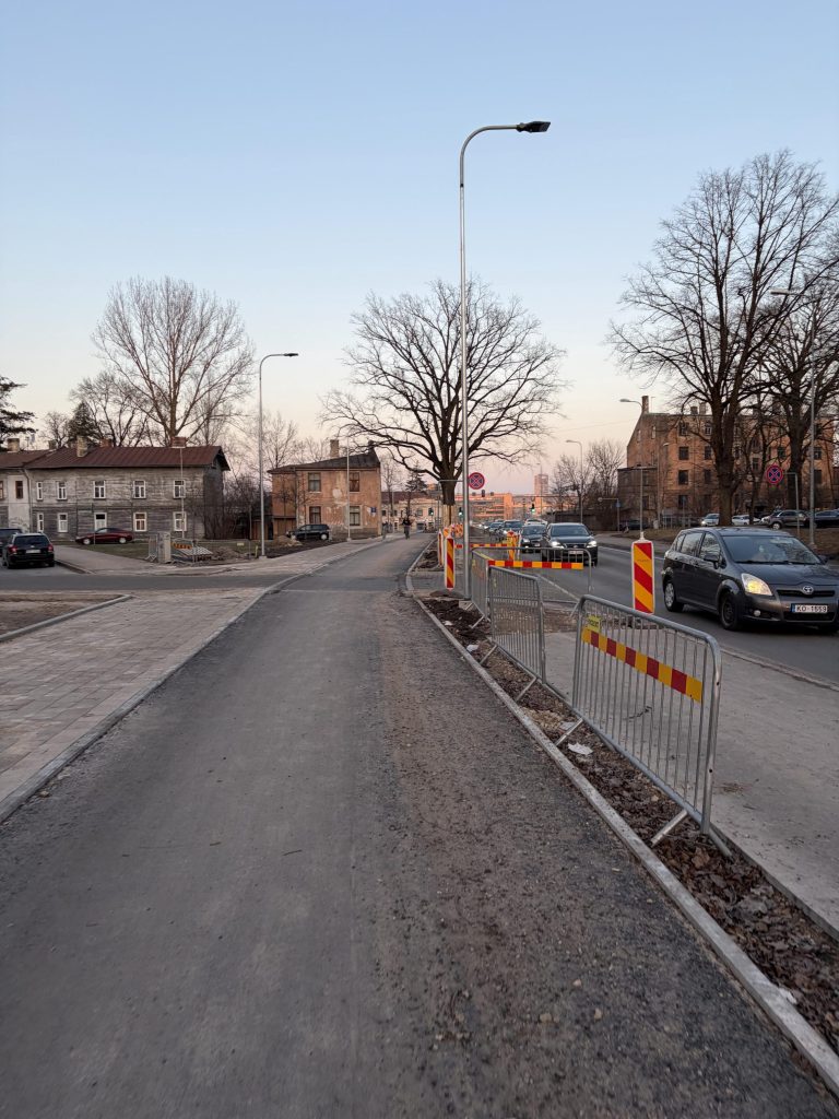 Velosipēdu ceļš Rīga - Babīte - Piņķi (Durbes iela, Jūrmalas gatve, Kurzemes prospekts, Bebru iela, Anniņmuižas bulvāris, Dammes iela, Slokas iela) - Bike path - construction photos