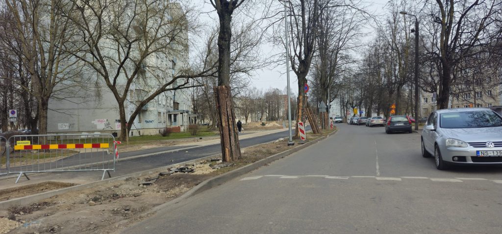 Velosipēdu ceļš Rīga - Babīte - Piņķi (Durbes iela, Jūrmalas gatve, Kurzemes prospekts, Bebru iela, Anniņmuižas bulvāris, Dammes iela, Slokas iela) - Velosipēdu ceļš - būvdarbu attēli