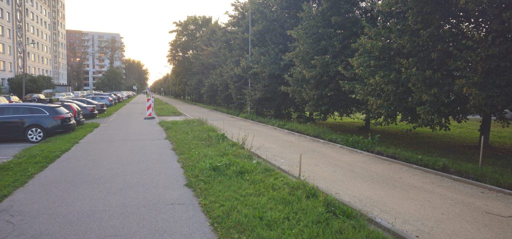 Velosipēdu ceļš Rīga - Ulbroka (Augusta Deglava iela) - Jalgrattatee - ehituse fotod