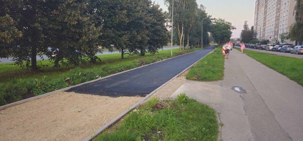 Velosipēdu ceļš Rīga - Ulbroka (Augusta Deglava iela) - Jalgrattatee - ehituse fotod