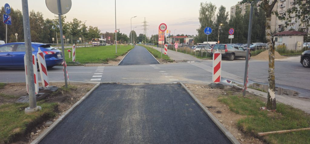 Velosipēdu ceļš Rīga - Ulbroka (Augusta Deglava iela) - Jalgrattatee - ehituse fotod