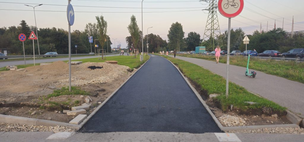 Velosipēdu ceļš Rīga - Ulbroka (Augusta Deglava iela) - Jalgrattatee - ehituse fotod