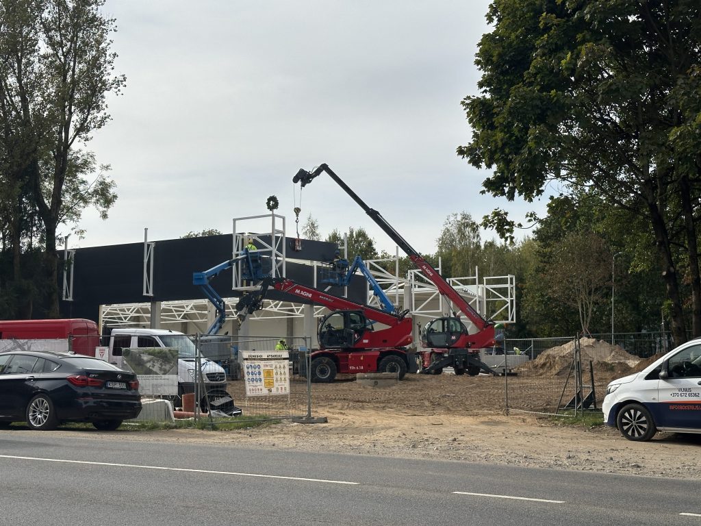 IKI Burbiškių g. 31 (Burbiškių g. 31) - Food store - construction photos