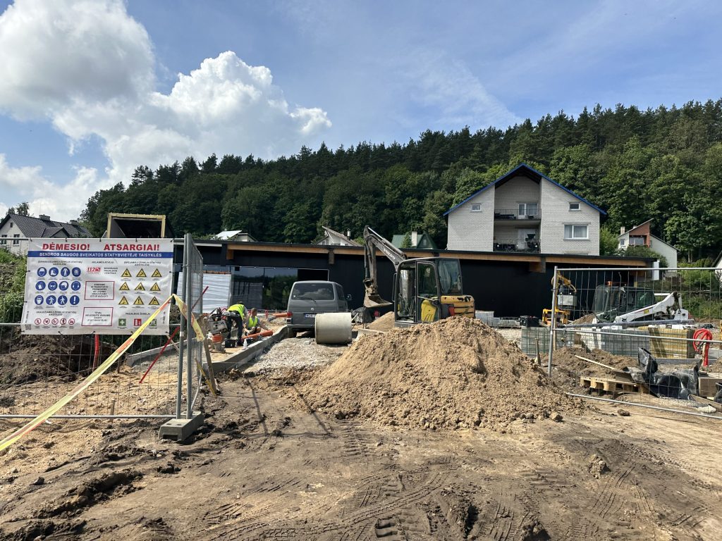 Aibė Kauno Vokės g. 30 (Kauno Vokės g. 30) - Maisto parduotuvė - statybų nuotraukos