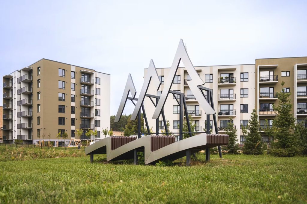 Mežpilsēta - 2. kārta - 4. ēka (Hipokrāta iela 18) - Daudzdzīvokļu nams - būvdarbu attēli