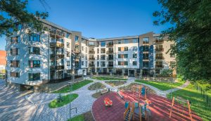 Nīcgales Spāres (Rumbulas iela 14) - Korterelamu