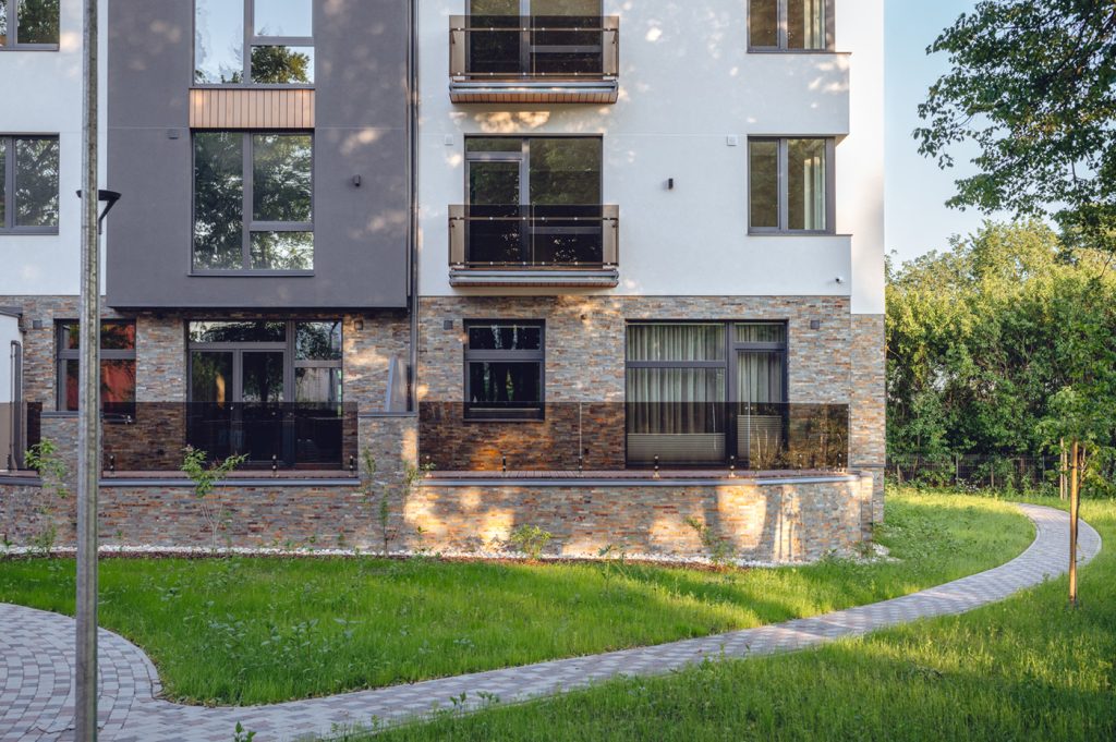 Nīcgales Spāres (Rumbulas iela 14) - Korterelamu - visuaalne