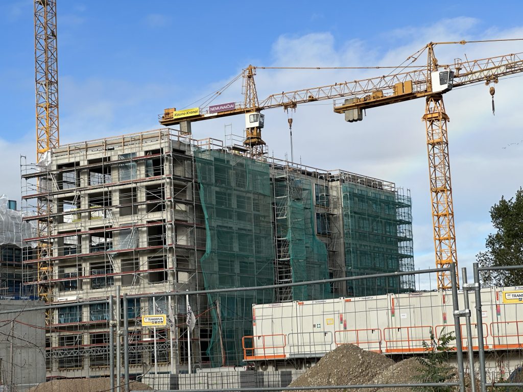 Nemunaičiai 2 etapas (Pasaka) (Nemunaičių g. 8 (buvo H. ir O. Minkovskių g. 41)) - Korterelamu - ehituse fotod