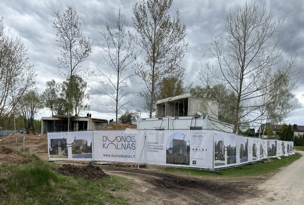 Duonos kalnas 1 etapas (Duonos Kalno g. 20, 22, 24, 26) - Private house community - construction photos