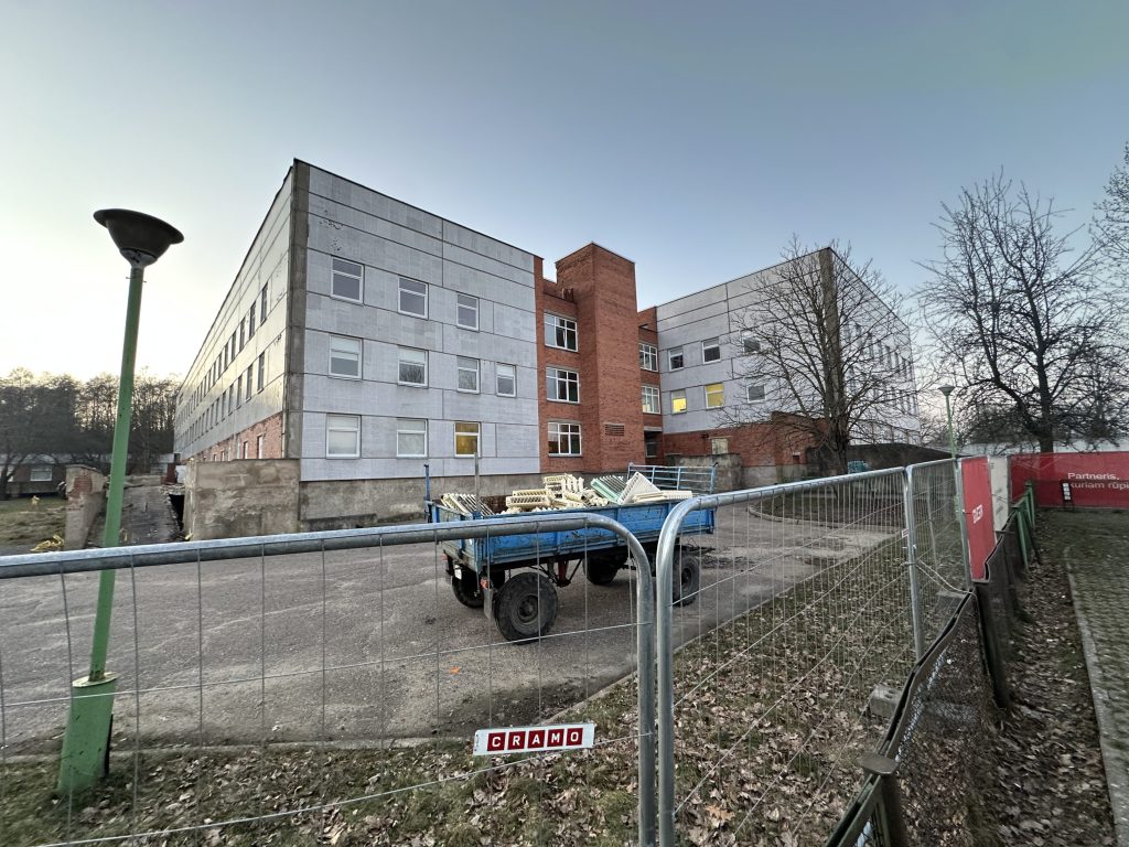 Infekcinių ligų departamentas prie Klaipėdos univesitetinės ligoninės (Liepojos g. 39) - Hospital - construction photos