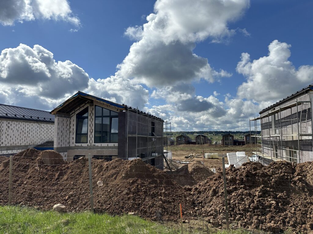 Spanguolių takai (Kikilių g. 2 - 68) - Row housing - construction photos