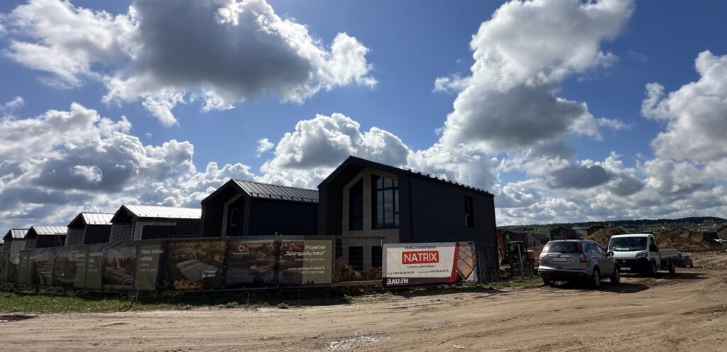 Spanguolių takai (Kikilių g. 2 - 68) - Row housing - construction photos