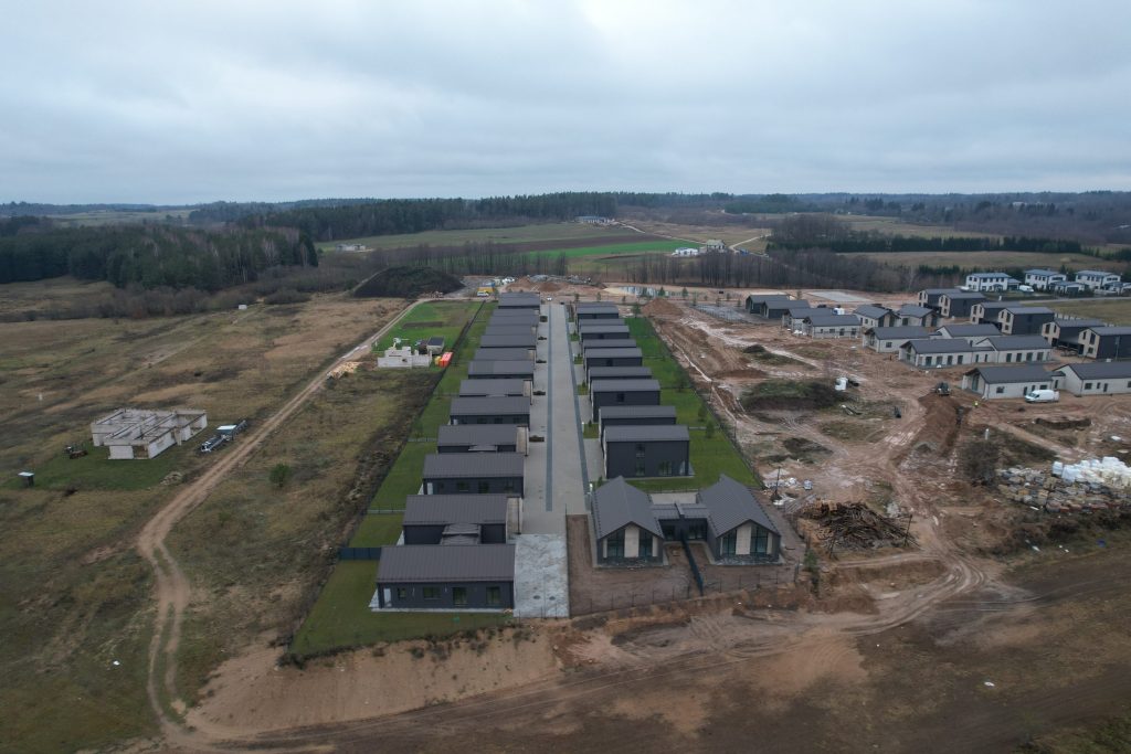 Spanguolių takai (Kikilių g. 2 - 68) - Row housing - construction photos