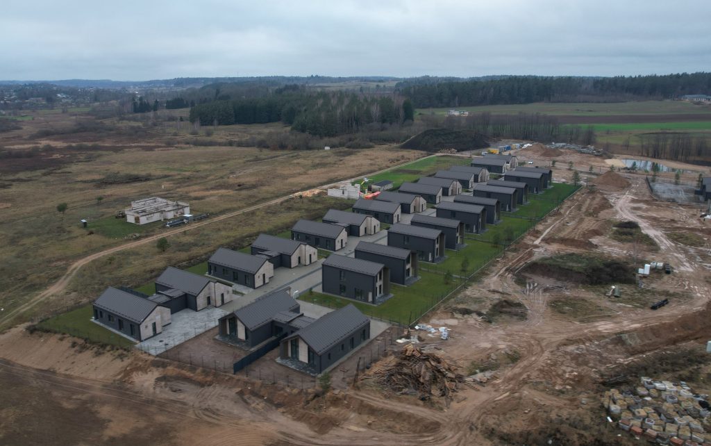 Spanguolių takai (Kikilių g. 2 - 68) - Row housing - construction photos