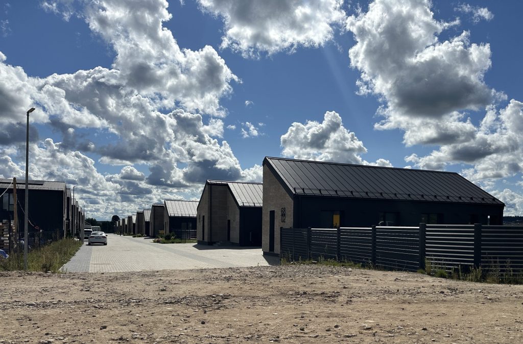 Spanguolių takai (Kikilių g. 2 - 68) - Row housing - construction photos