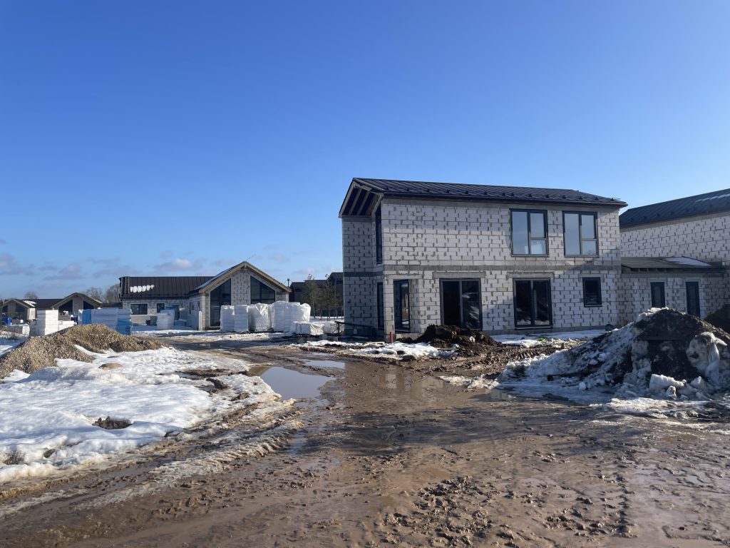 Spanguolių takai (Kikilių g. 2 - 68) - Row housing - construction photos