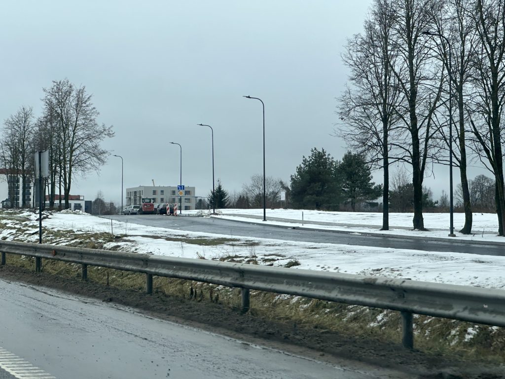 Jungiamasis kelias šalia A2 nuo Tarandės g. (Tarandės g.) - Tänav - ehituse fotod