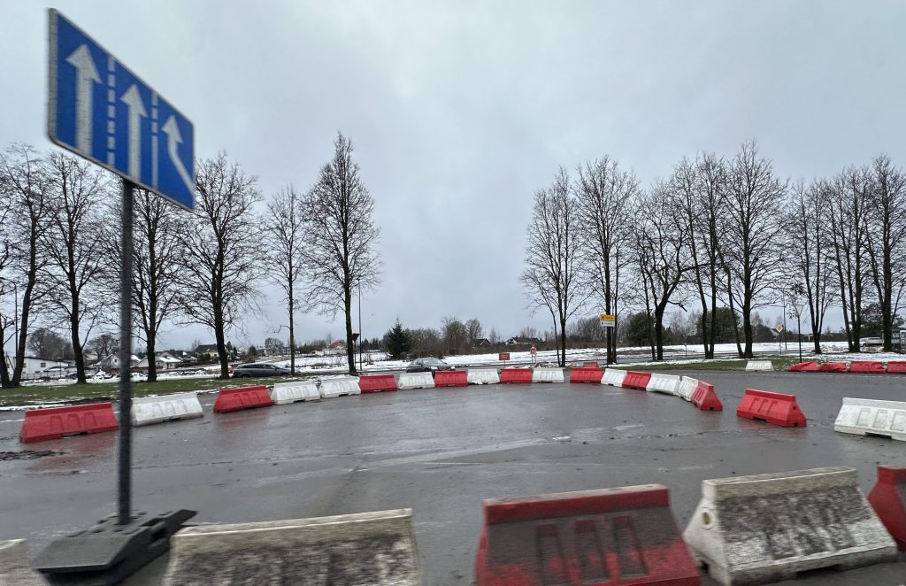 Jungiamasis kelias šalia A2 nuo Tarandės g. (Tarandės g.) - Tänav - ehituse fotod