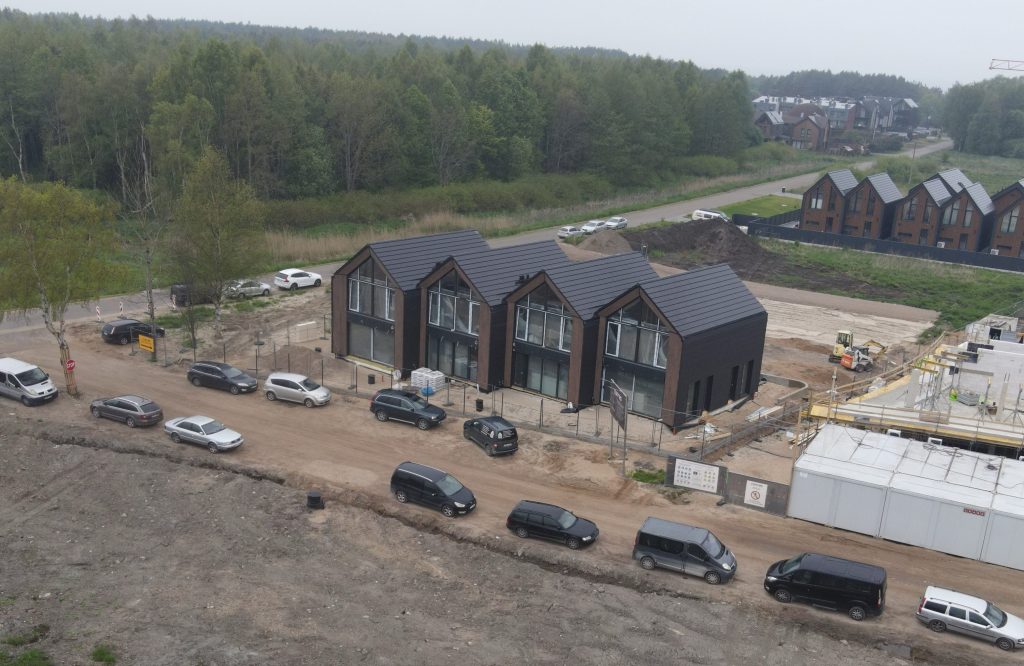 Kutninkų g. 21 (Kutninkų g. 21) - Sublokuoti namai - statybų nuotraukos