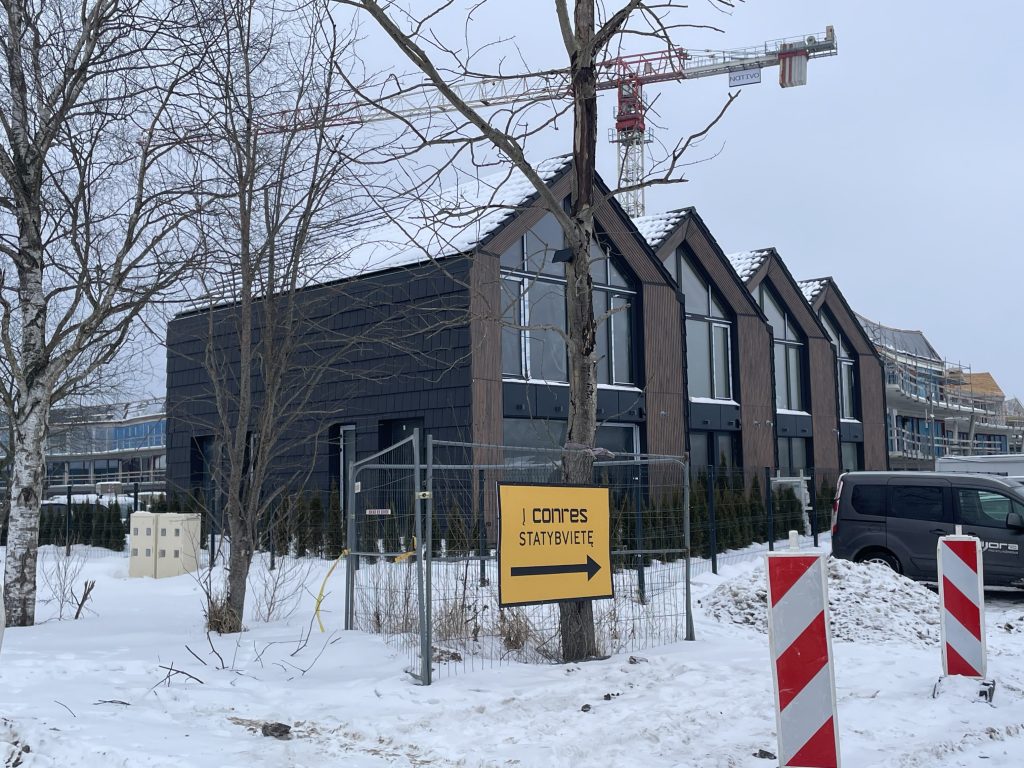 Kutninkų g. 21 (Kutninkų g. 21) - Sublokuoti namai - statybų nuotraukos