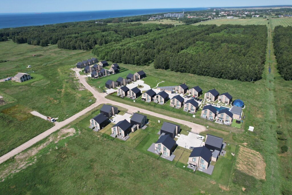 J7 Beržas (Latgalos g. 7, 9, 10, 12, 13, 15, 17, 19, 21) - Row housing - construction photos