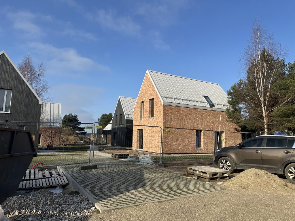 Jotvingių g. 5 (Jotvingių g. 5) - Eramajade rajoon - ehituse fotod